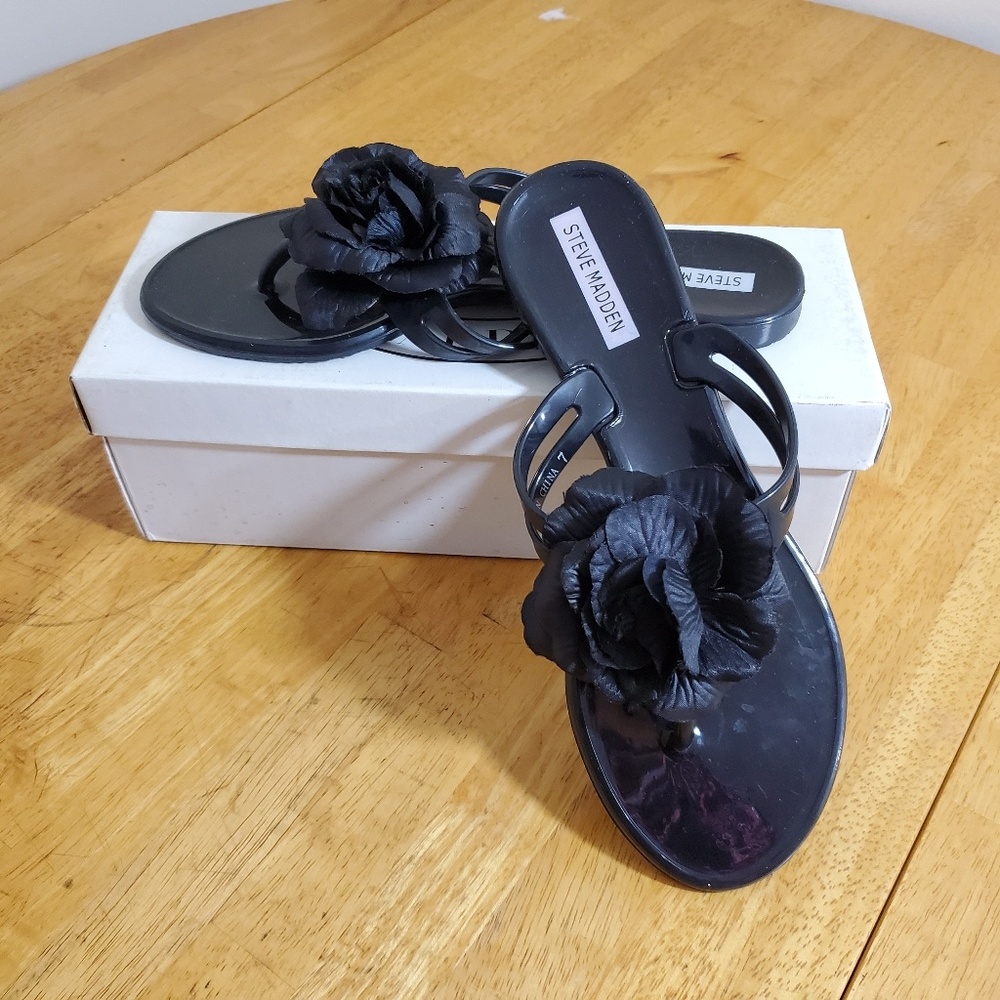 Steven madden flower flip flops black sz 7